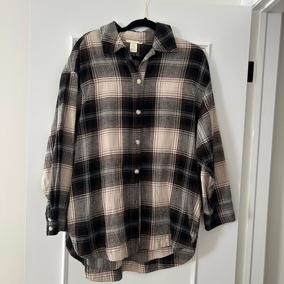 H&M Flannel Shirt - Picture 2 of 2